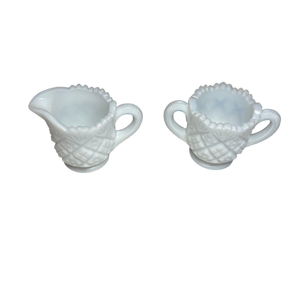 Vintage Westmoreland White Old Quilt Milk Glass Childs Creamer & Sugar Set